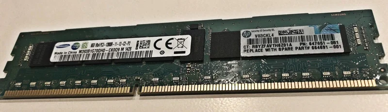 

RAM 647651-081 8G 1RX4 PC3-12800R 1600G EN8 G8 server memory