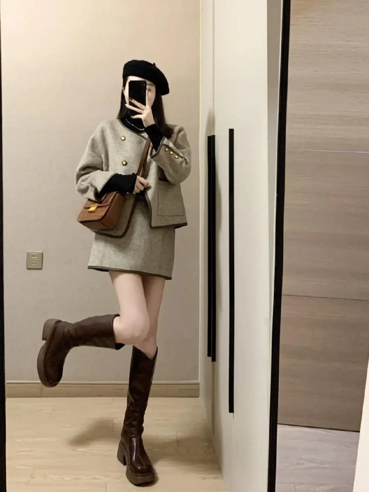 Graceful Short Shoulder Woolen Jacket 2024 Autumn and Winter with High Sense Sheath Slim fit Skirt Two-piece Set