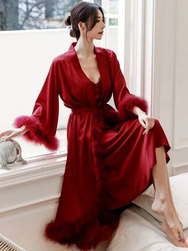 

Women Princess Vintage Morning Robe Bride Sexy Wine Red Feather Nightgowns Wedding Two Piece Set Sleepwear Nightwear for Ladies
