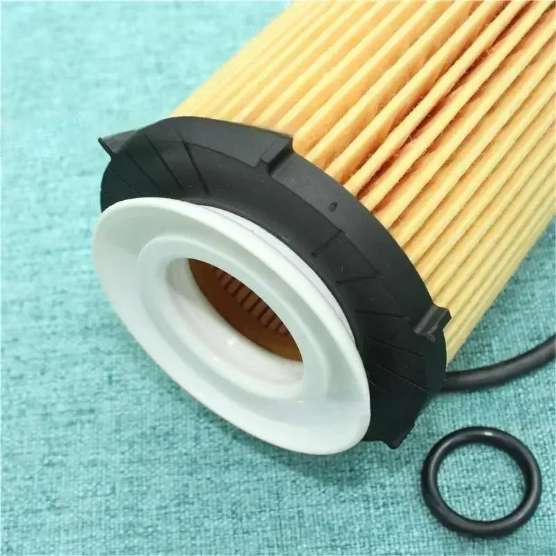 A 2701800009 Масляный фильтр для Mercedes Benz B C ECLA GLA GLB GLC C-Class E-Class OEM:A 2701840225 2701800109 15208-HG00D