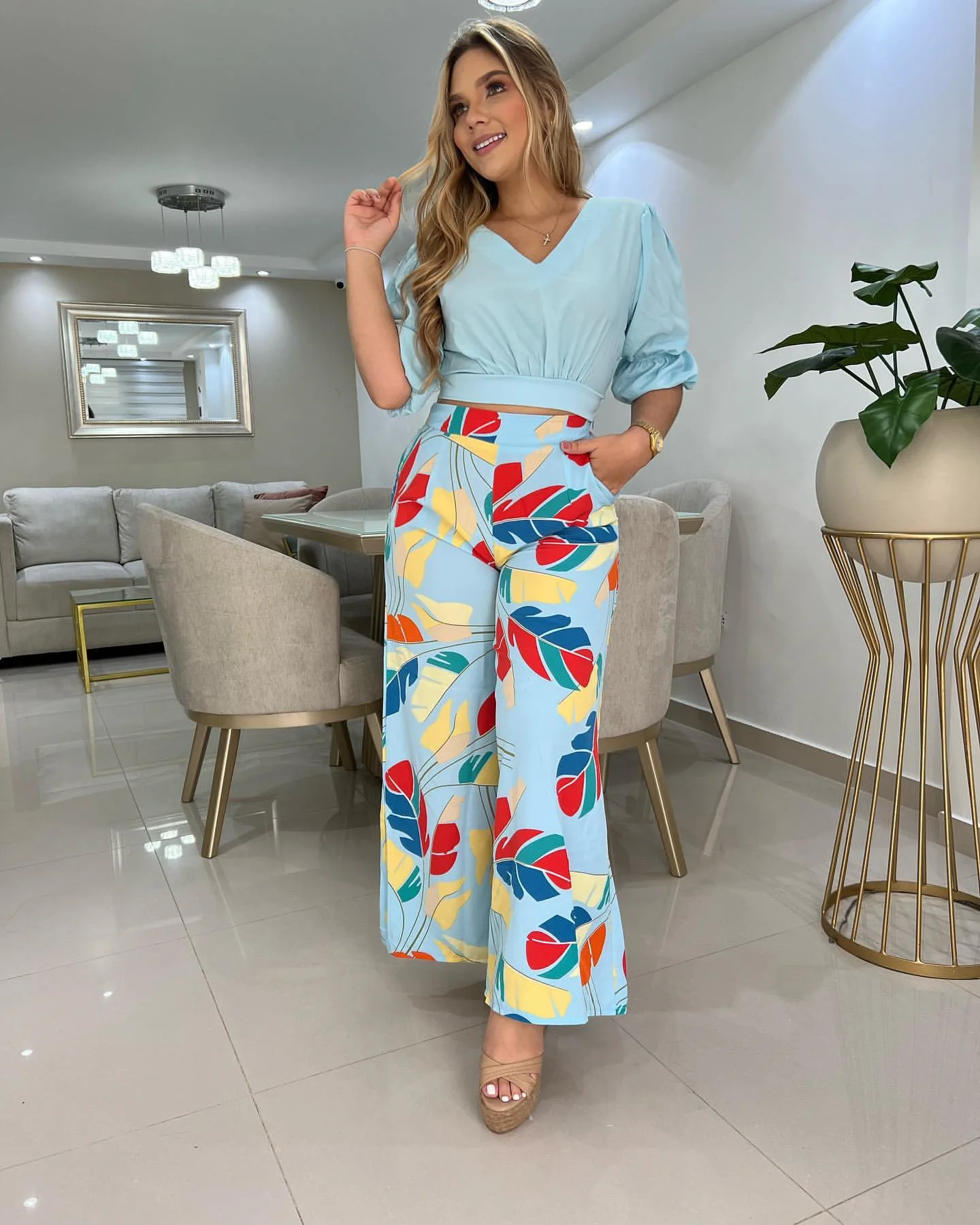 

Summer Casual Two Piece Set Women Fashion V-neck Blouse Print Wide-leg Long Pants Two Piece Suit Women 2022