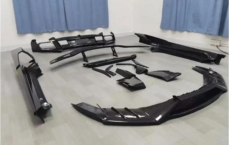 СПОЙЛЕР ЗАДНЕГО БАГАЖНИКА ИЗ УГЛЕРОННОГО ВОЛОКНА ПЕРЕДНЯЯ ГУБКА НАБОР