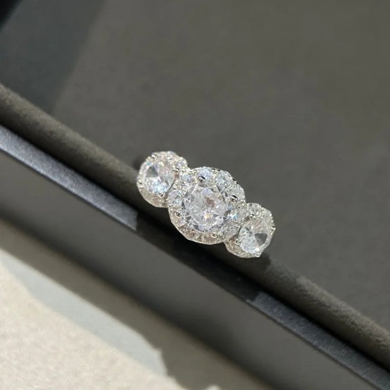 S925Серебряное кольцо с искусственным бриллиантом из высокоуглеродистого