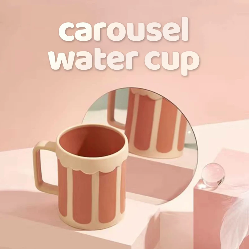 

Simple Household Wash Student Carousel Two-color Travel Portable Mouthwash Thickening Brushing Cup Female