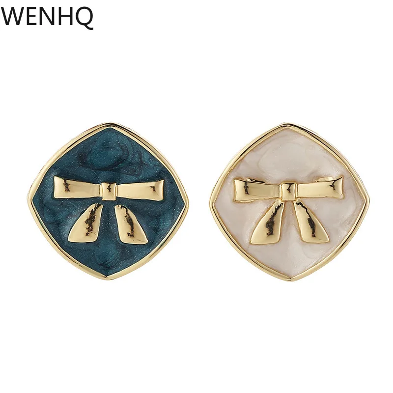 

WENHQ Simple Enamel Bowknot Stud Clip on Earrings Temperament Light Weight Luxury High-end Cuff Earrings Mosquito Coil Ear Clip