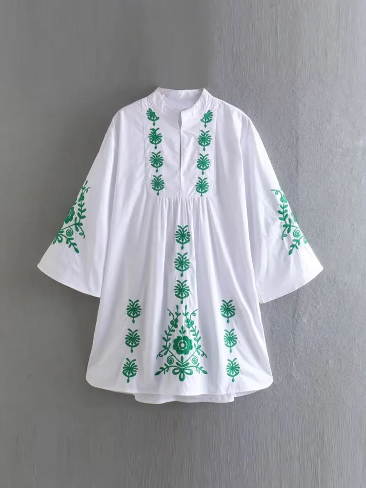 

2022 Summer Women Loose Mini Dress Vintage Floral Embroidery V-Neck Flare Sleeve Female Elegant Street Dresses Clothes