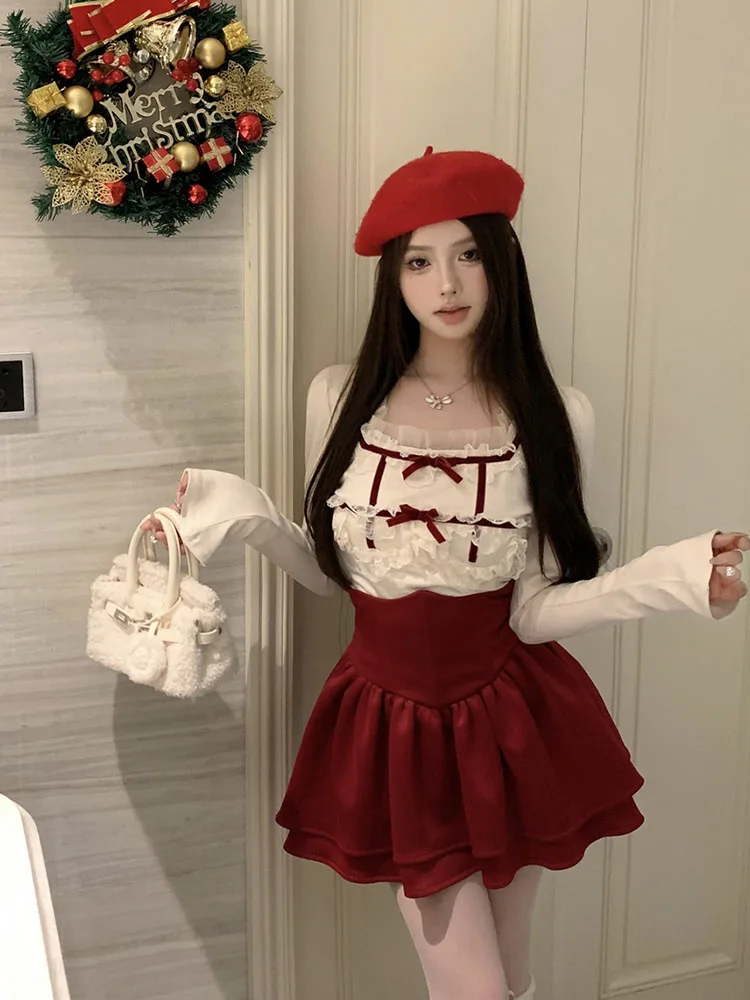 Комплект из 2 предметов с юбкой топ квадратным вырезом и красная юбка А-силуэта