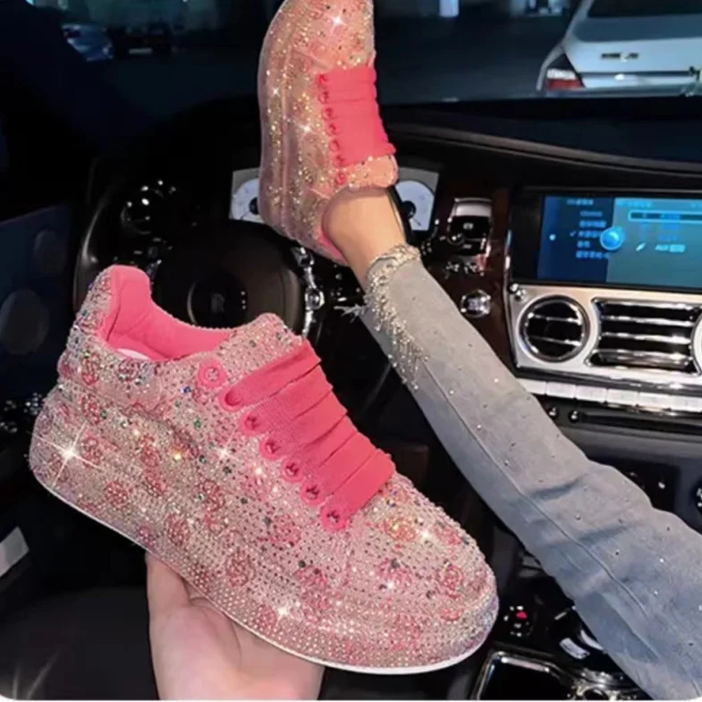 Women's Full Diamond Shoes 2023 Early Spring New Muffin Platform Rhinestone Leisure Sports Daddy with Diamond Pumps