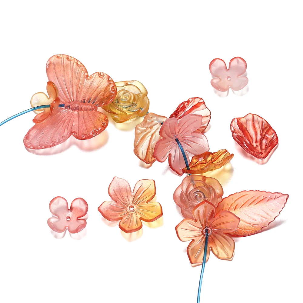 

20g/Lot Mixed Leaves Heart Butterfly Shape Acrylic Bead Loose Spacer Bead for Jewelry Making DIY Bracelets Necklace Accessories