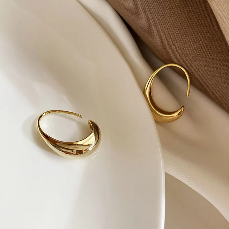 

Simple Elegant Gold Silver Color Plain Metal Drop Earrings For Women Korean Japanese New Trend Charms Ear Jewelry Gift