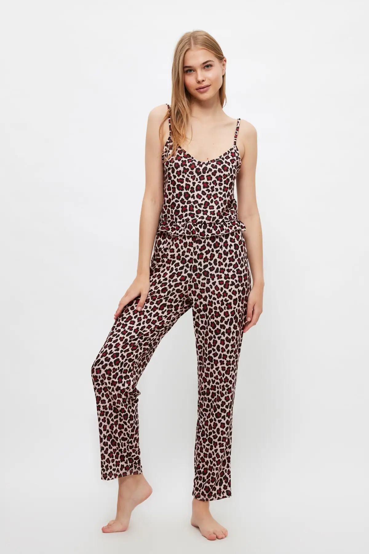 

Trendyol Cherry Pattern Knitted Pajamas Set THMSS21PT1348
