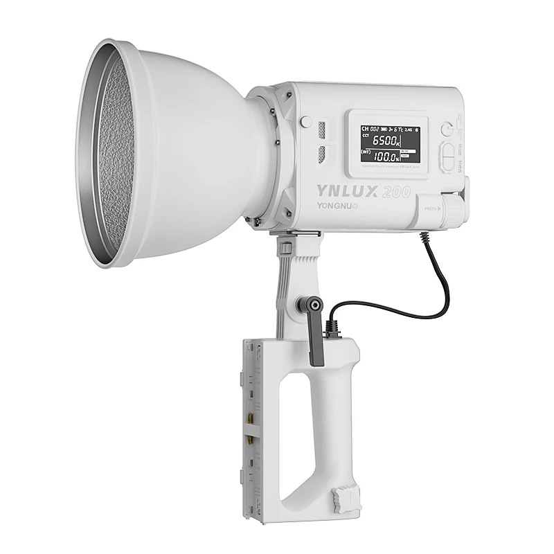 Фото YONGNUO LUX200 YNLUX200 200 Вт 2700K-6500K Ручной уличный светодиодный светильник с креплением Bowens и адаптером питания с ручкой №1