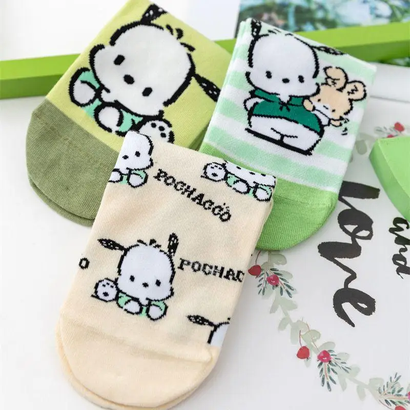 

Новинка, милые носки Sanrio понравико, Мультяшные дышащие мягкие носки из чистого хлопка для студентов, Подарочные игрушки в виде сердца для девочек на весну и лето