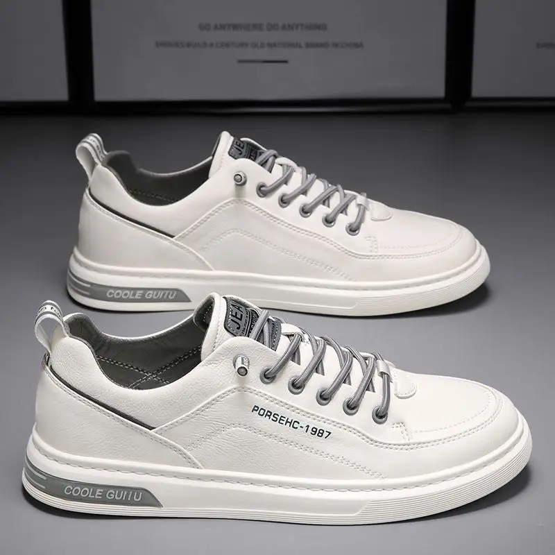 

2023 New Men's Fashion Casual Leather Shoes Comfortable Flat Slip-on Casual Shoes for men Non-slip Wear-resistant sneakers