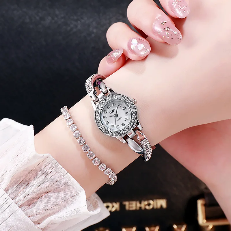 

2021 New Fashion Female Diamond Small Dial Spiral Crown Quartz Casual Simple Bling Temperament Exquisite Watch Best Selling