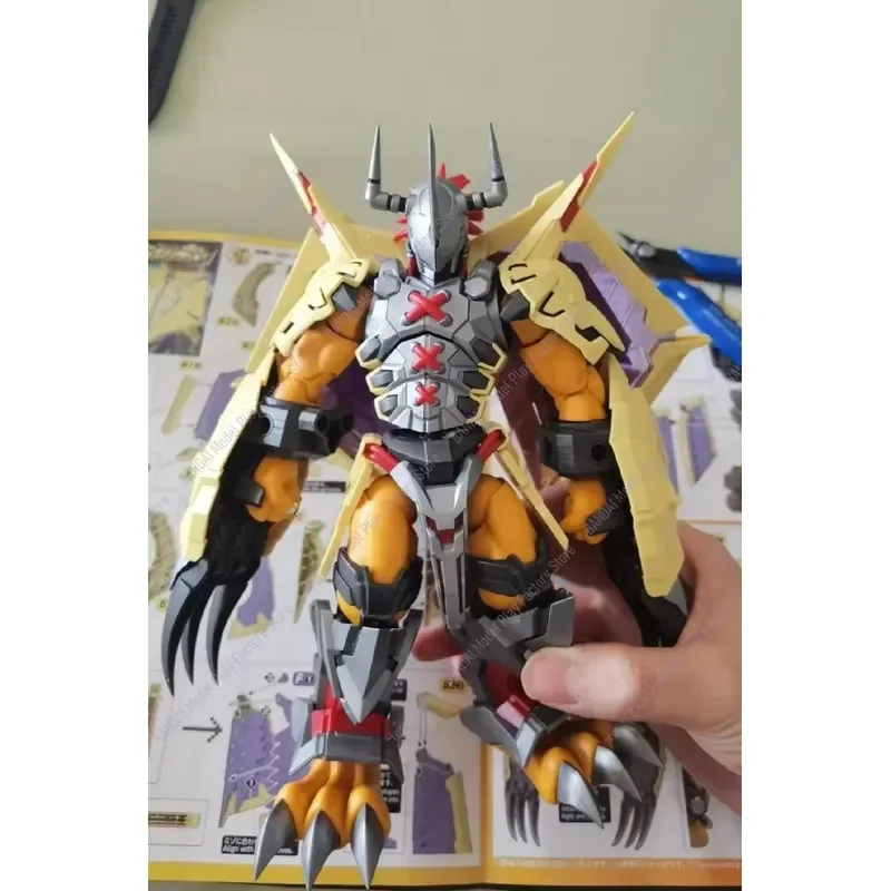 Фото Сборная модель Bandai Digital Monster Wargreymon, 20 см, фигурка, коллекционная игрушка, подарок. №4