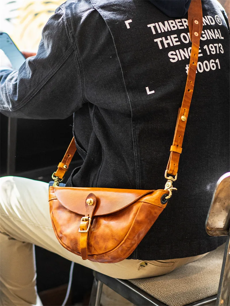 PNDME fashion personality designer luxury genuine leather men's shoulder bag outdoor natural real cowhide small messenger bag