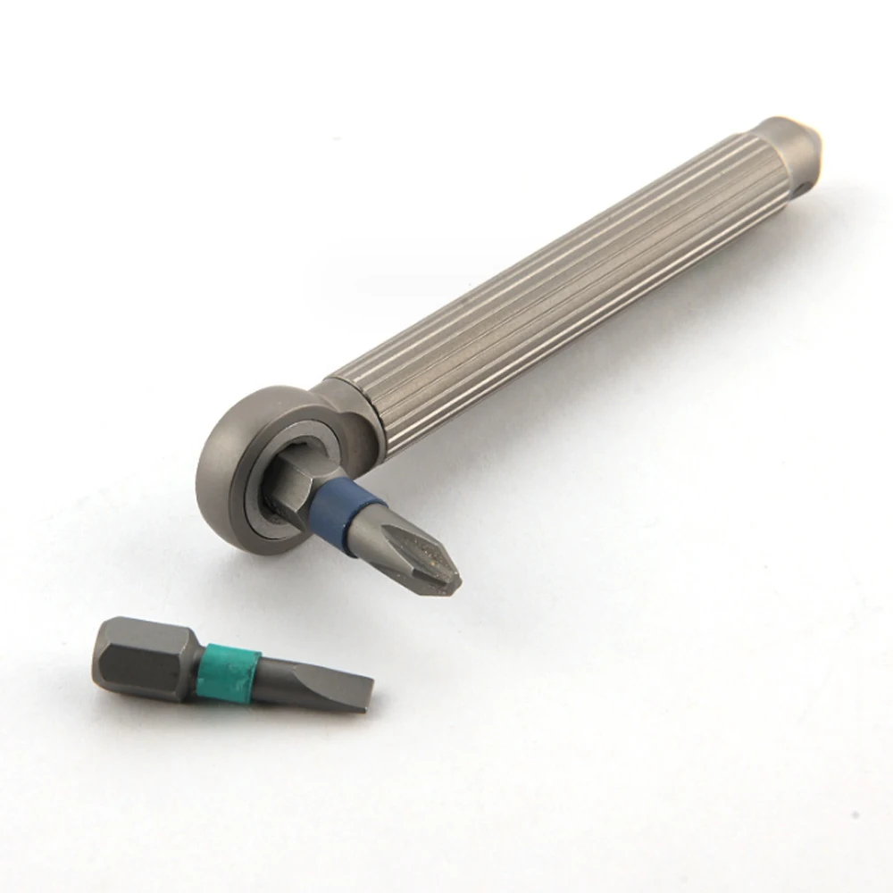 

Мини отвертка Edieu из титана и латуни