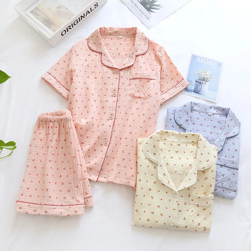 

Crepe Small Cherry Print Spring Summer Short-sleeved Shorts Pajamas Set Three-color Breathable Plus Size Home Pijamas Women Set