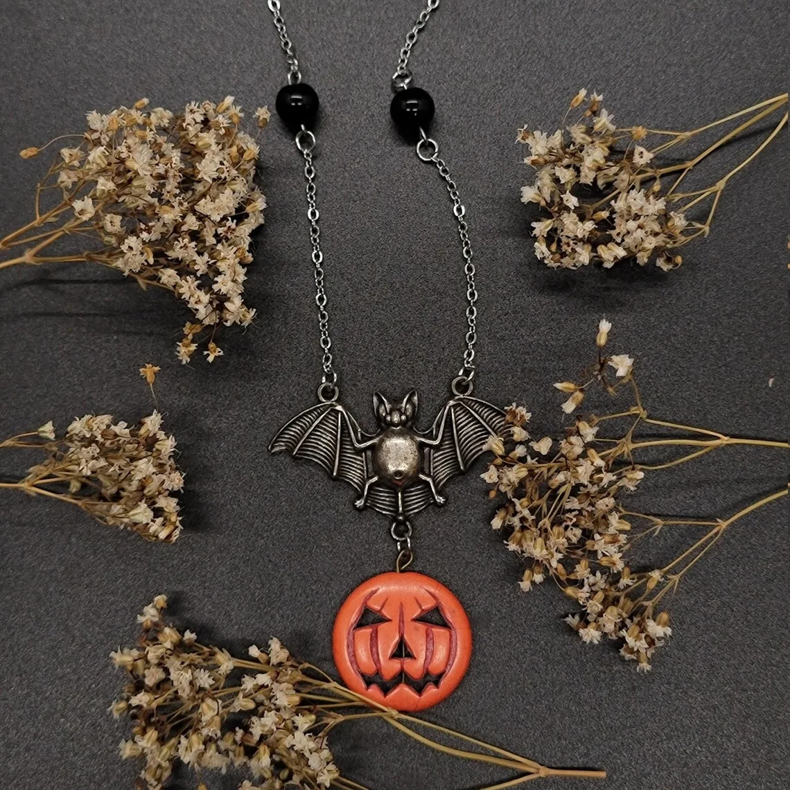 

Gothic Dark Black Plated Bronze Bat Pumpkin Head Pendant Necklace Wedding Party Holiday Gift For Men Women Everyday Jewellery