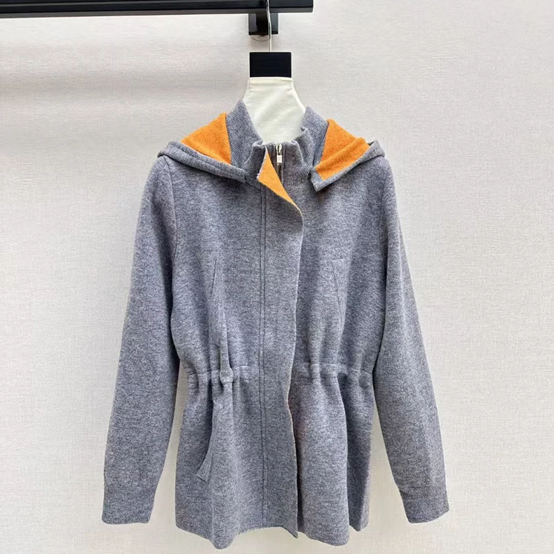 Женская куртка с воротником-стойкой шерстяная в стиле старого монет высокое