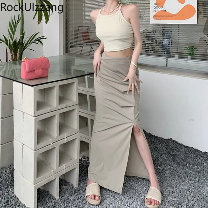 

Юбка-трапеция в складку, с разрезом по бокам, с высокой талией