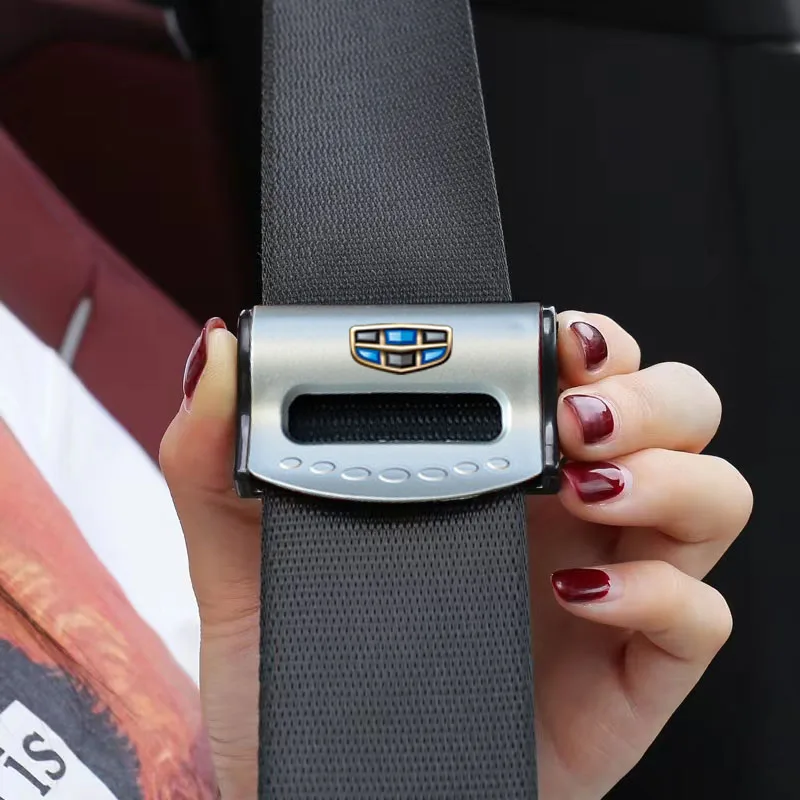 Автомобильные ремни безопасности с логотипом, 2 шт., регулируемые пластиковые зажимы для Geely Emgrand X7 EC7 EC8 GE GT EV8 EX7 Atlas Boyue CK2 GC6 NL3 X6 SUV GC9