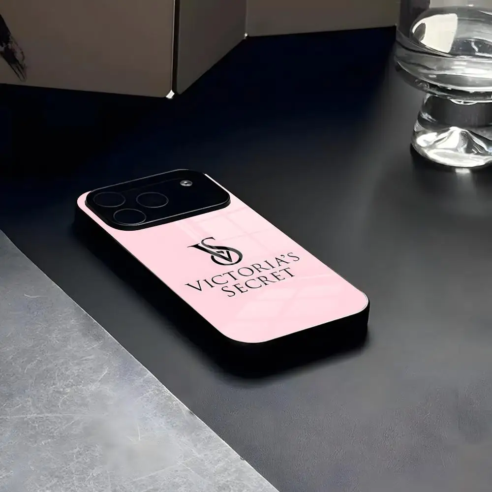 Фото Роскошный чехол V-Victorias S-Secret VS Pinks для iPhone 17 16 16e 15 14 13 12 Mini 11 Air Pro XS Max XR X Plus со стеклянной рамкой №2