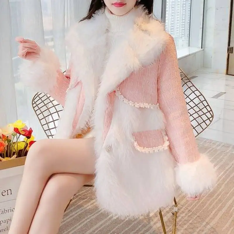 2022 Winter New Women Plush Coat High-end High-end Tweed Stitching Faux Fur Coat Casual Loose Fleece Warm Top Female Clothing