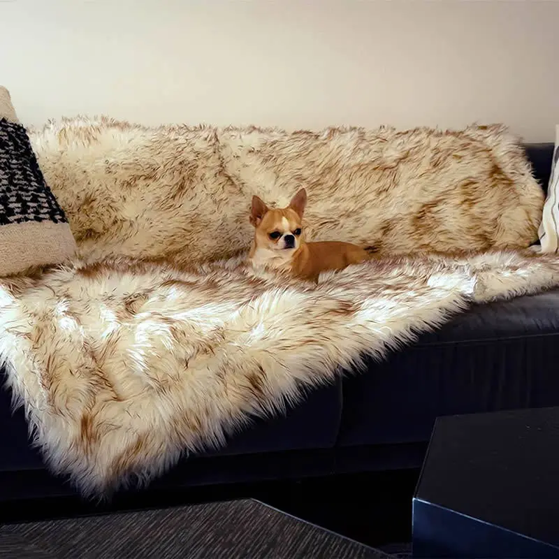 

Pet Plush Cushion Fox Fur Waterproof Dog Litter Plush Blanket Pet Litter Dog Sofa Cushion Premium Style