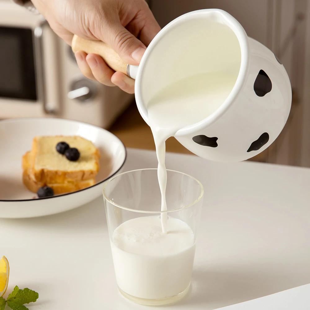 

New Enamel Coffee Milk Pot With Wooden Handle Saucepan Cookware For Oatmeal Butter Cooking Pan Non Stick Gas Stove Induction