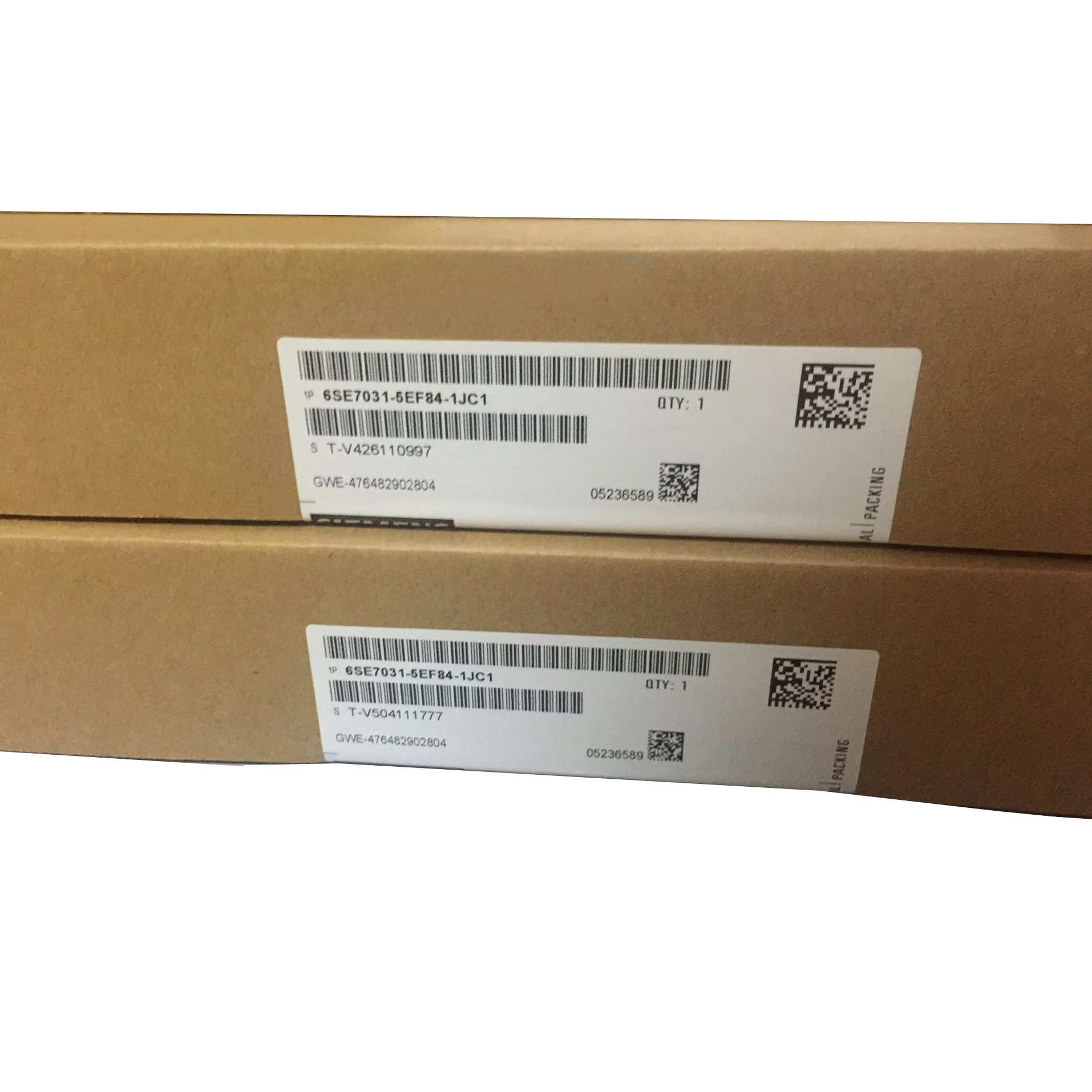 

Новый оригинальный 6SE7031-5EF84-1JC1 6SE7 031-5EF84-1JC1