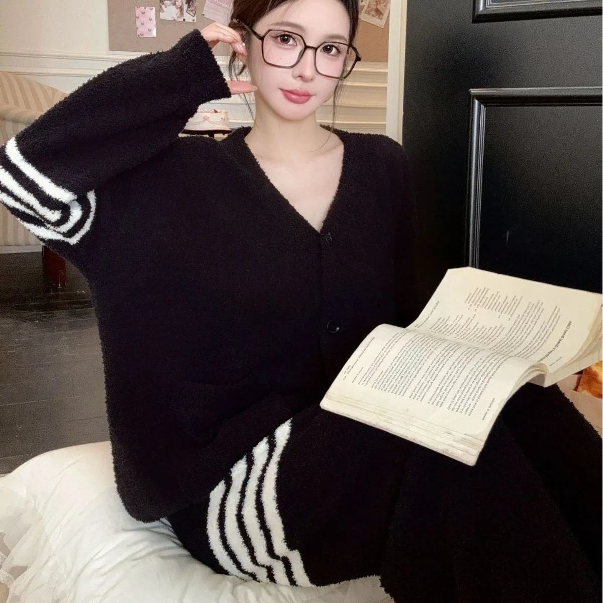 Зимний женский теплый комплект одежды для сна из кораллового флиса полосатая