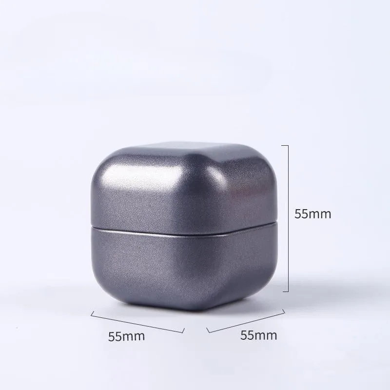 

Металлическая мини-коробка