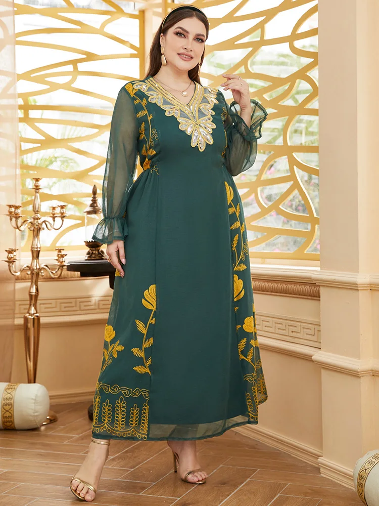 Рисунок 6 - Женское платье-макси с вышивкой