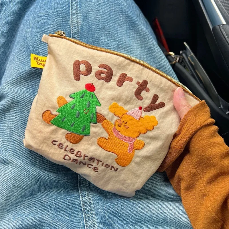 

Cute illustrations, embroidery, and eco-friendly cloth bags for storage, portable nylon makeup bags