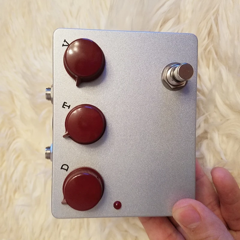 Фото 68pedals Klon Centaur Klone, Centaur Klone, работает от блока питания 9В, эффектор овердрайва Centaur. №2