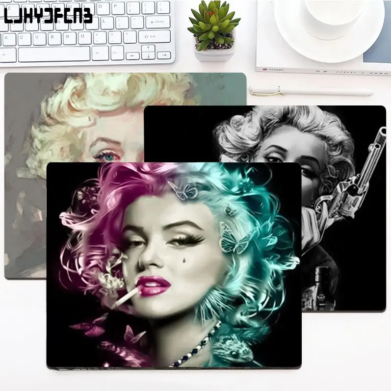 

Marilyn Monroe 25x29cm Small Table Mat Student Mousepad Computer Keyboard Pad Games Pad Desk Mat Padmouse Desk Play Mats