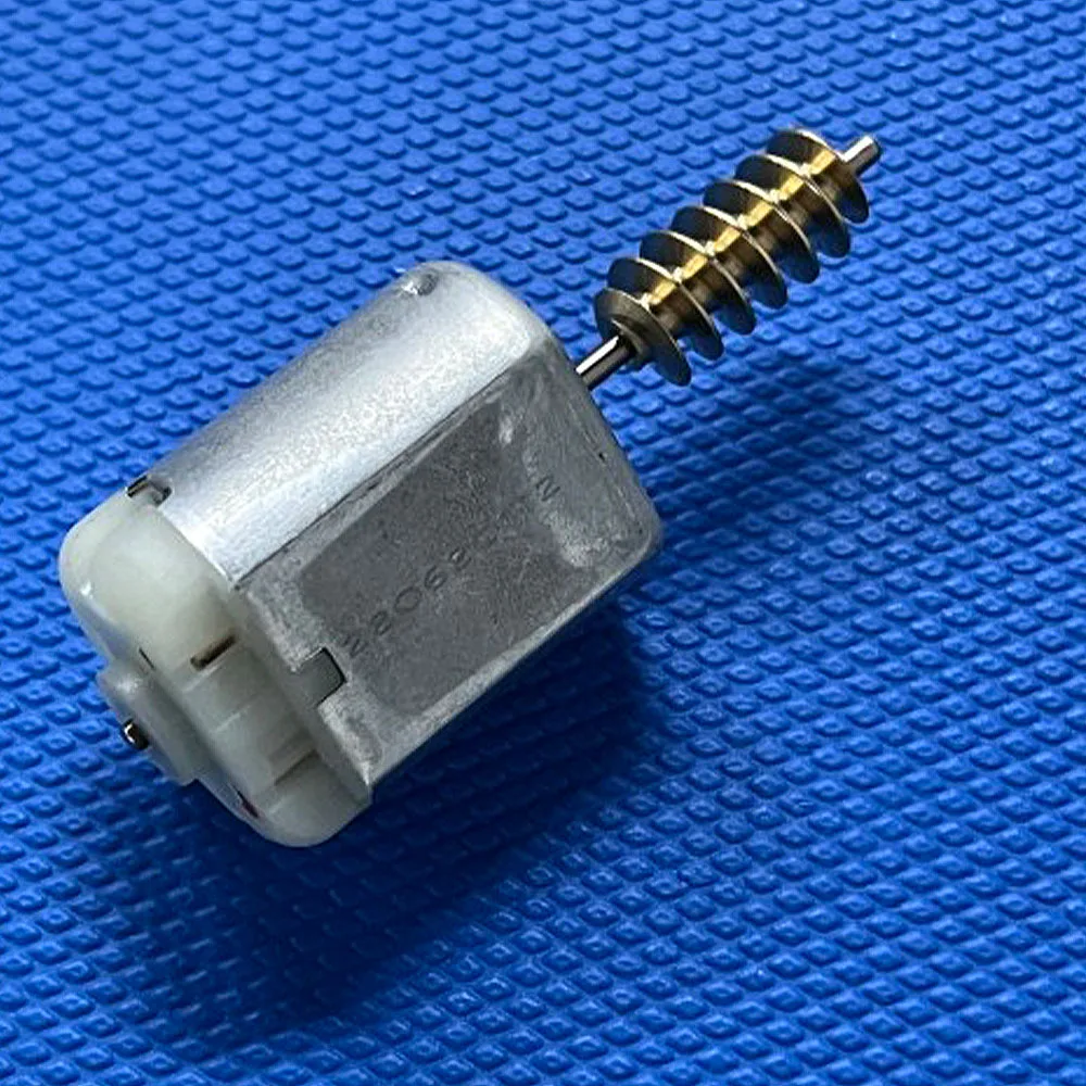 

AZGIANT для 2006-2010 BMW 1 серии 120i 2007-2011 BMW 1 серии 123d, двигатель привода замка задней двери автомобиля