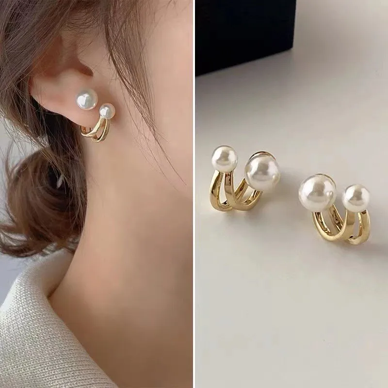 

2022 New Retro Light Luxury Pearl Stud Earrings Korean Simple Jewelry Christmas Party Girl's Temperament Accessories For Woman