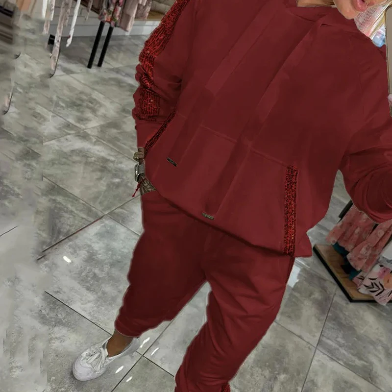 Модный костюм из двух предметов с блестками в стиле пэчворк осень-зима длинным