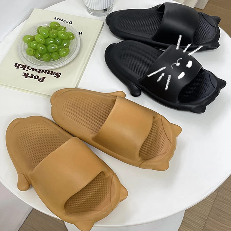 2023 New Cute Cat Slippers Women Summer Soft EVA Bath House Couple Slippers Home Non -slip Flip Flops Summer Beach Slippers