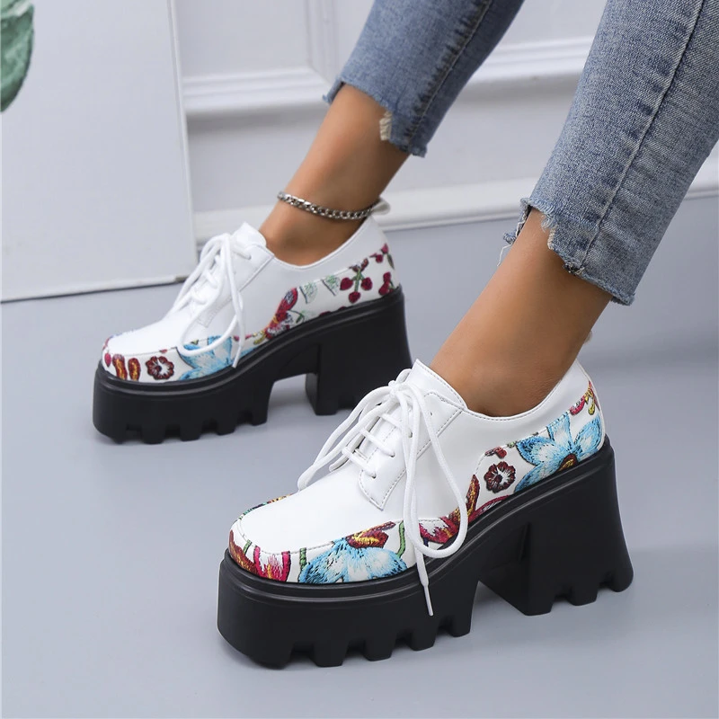 

2022 New Brand Spring Autumn Platform Flower Lace Up Walking Punk Pumps Fashion Wedges High Heels Woman Shoes Big Size 43