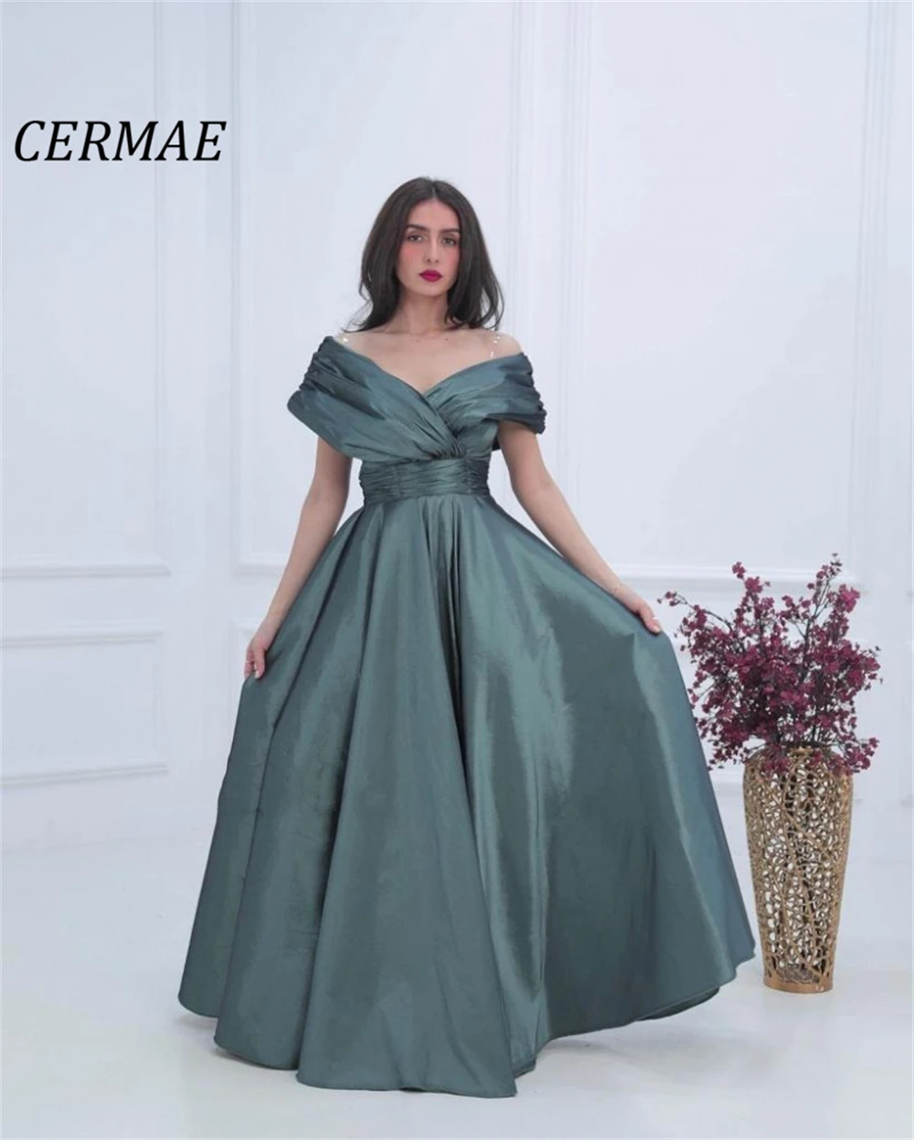 

CERMAE A-Line Fold Formal Evening Gown Prom Green V-Neck Party Bridesmaid Dresses for Women 2023