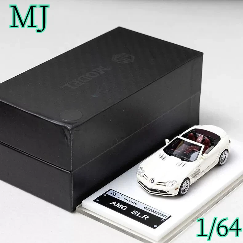Фото Реплика спортивного автомобиля MJ1/64 из смолы, двухдверный кабриолет, масштаб 1:64 - коллекционная модель - статуэтка для взрослых - подарок для мальчика №5