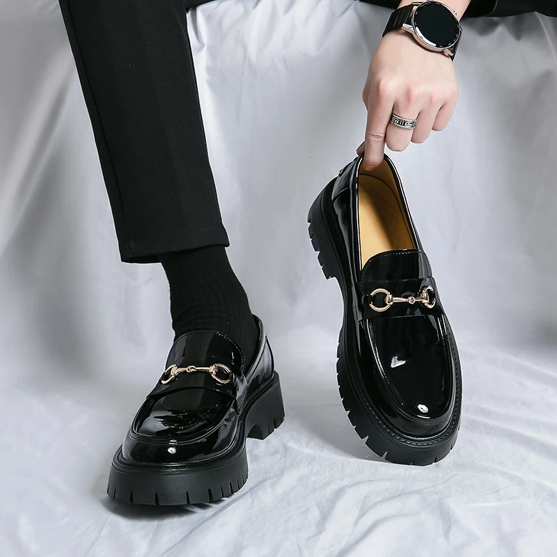 

Мужские лакированные туфли, черные лоферы из лакированной кожи с круглым носком, без застежек, деловые туфли, размеры 38-45, для весны и осени, 2019