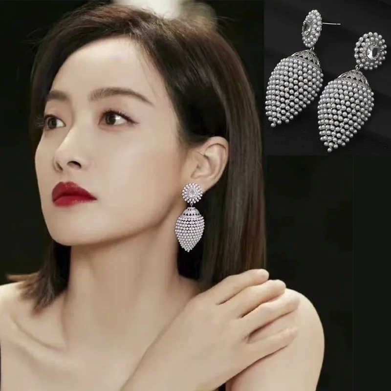 

Luxury Red Carpet New Pearl Drop Dangle Earrings For Women Wedding Full Cubic Zircon High Jewelry Dubai Bridal Earring A0182
