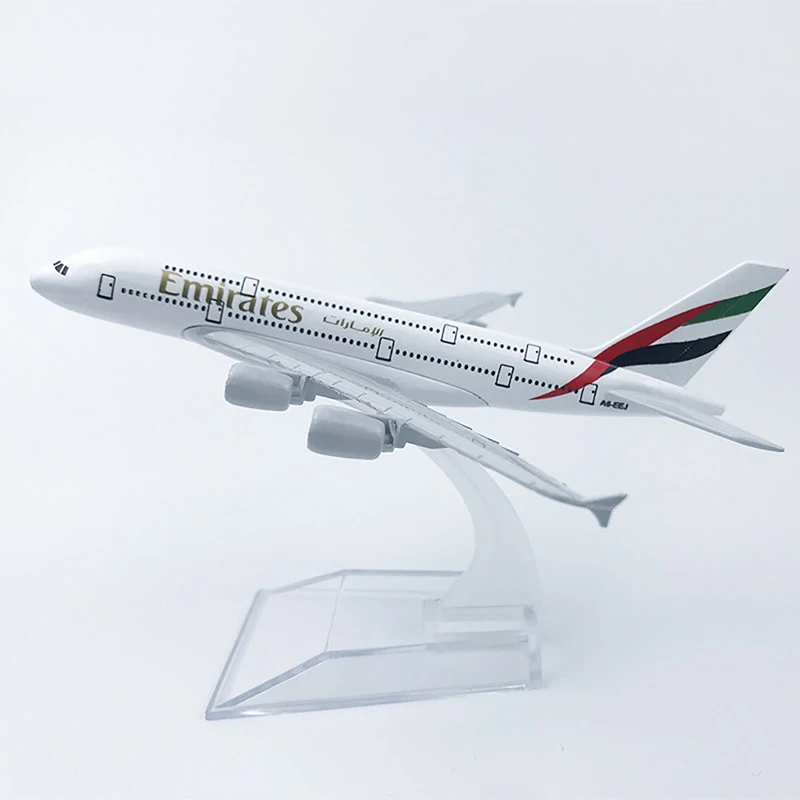 16 см 1:400 металлический самолет Реплика Emirates Airlines A380 самолёт литые модели искусственных игрушек для мальчиков