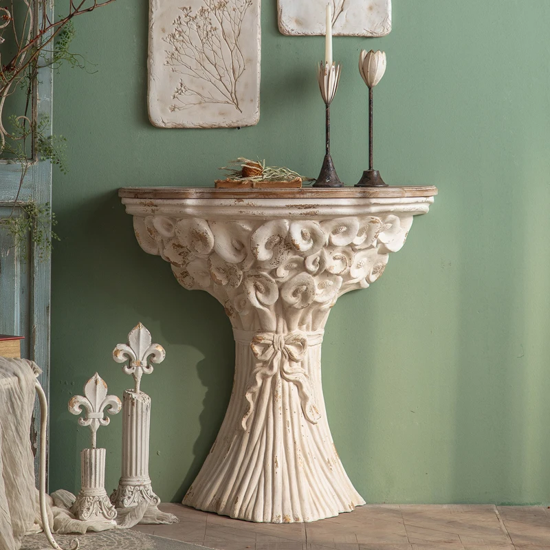 

Retro Vintage Coffee Table American Country Creative Decoration B & B Photography Decoration Solid Wood Wall French Side Table
