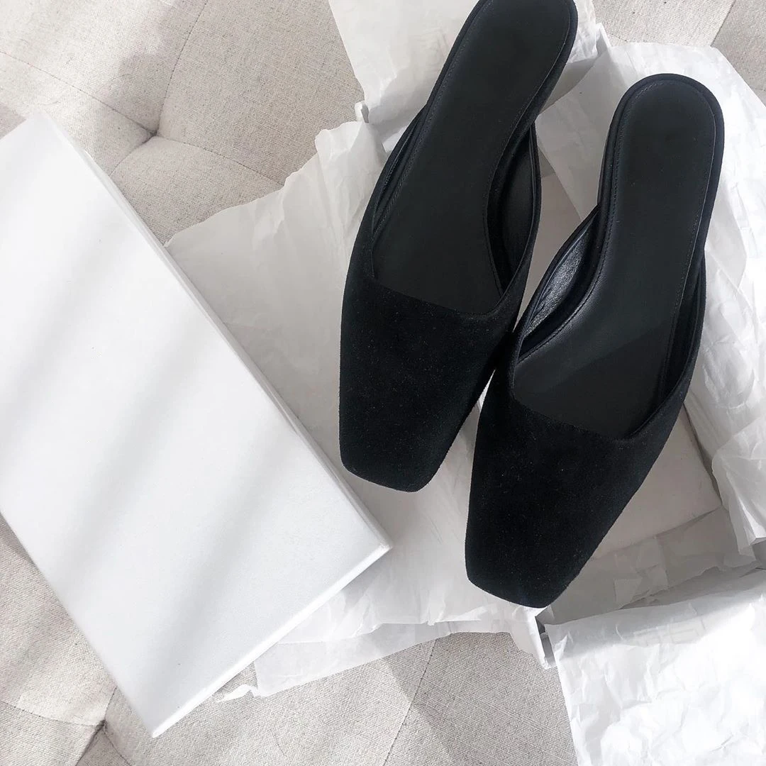 

2022 New Classic Suede Slippers For Women All-match Square Head Low-heeled Black Comfortable Slipper Fashion Luxury Toe Sandals